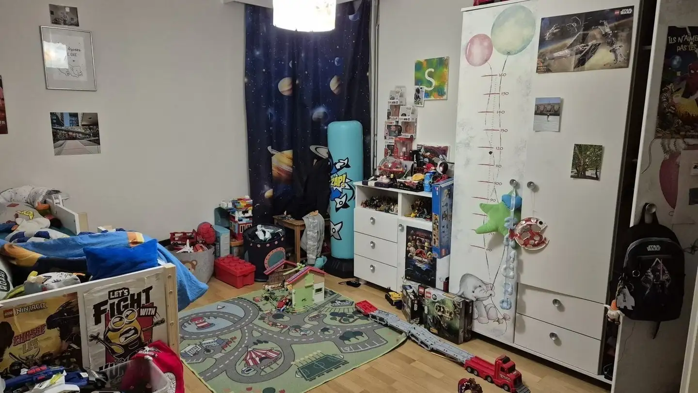 Appartement à louer - Rue Denis-De-Rougemont 20, 2000 Neuchâtel - Photo 4