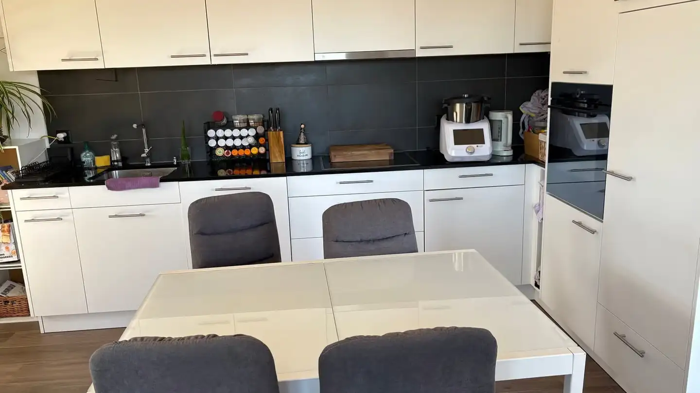 Attic flat for rent - Route De La Léchère 1, 1566 St-Aubin FR - Photo 2