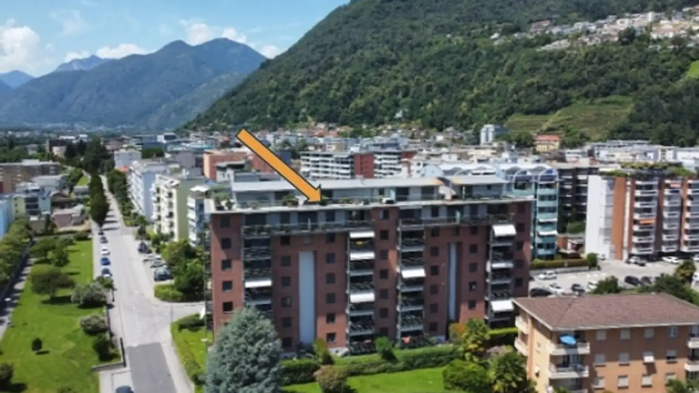 Penthouse for sale - 6600 Locarno
