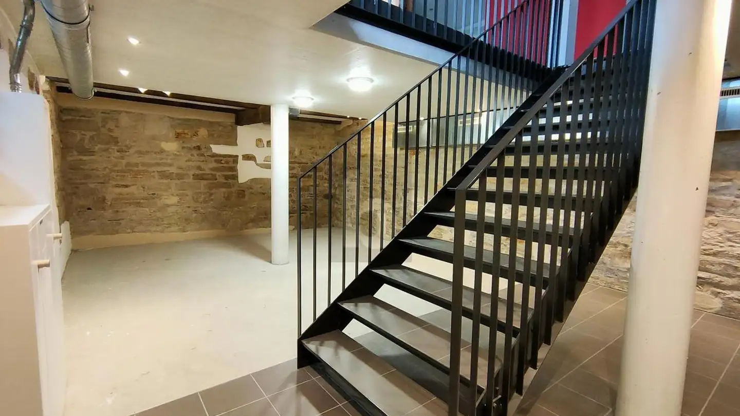 Shop for rent - 8212 Neuhausen am Rheinfall - Photo 2