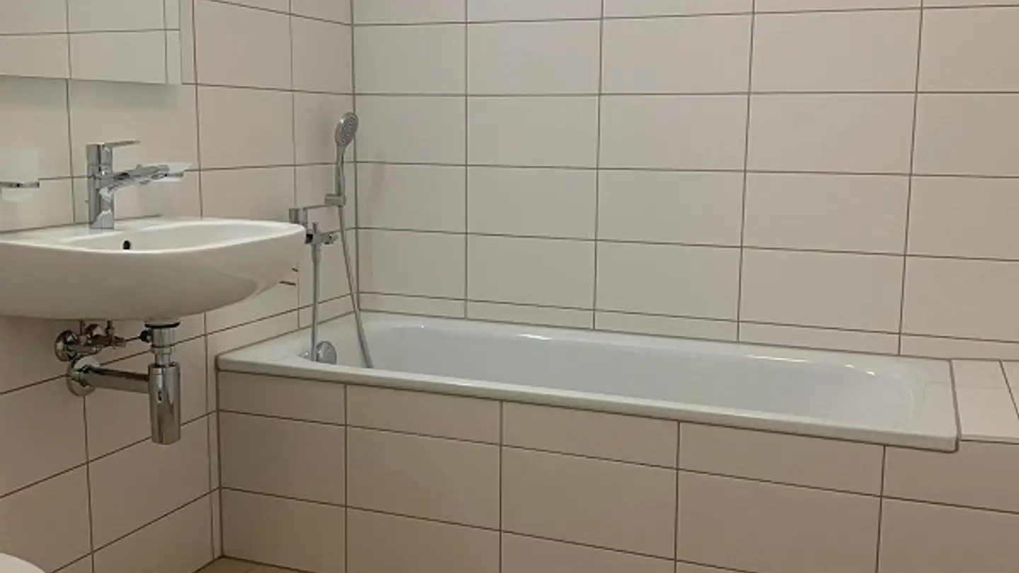 Appartement à louer - Grotweg 27, 2543 Lengnau BE - Photo 4