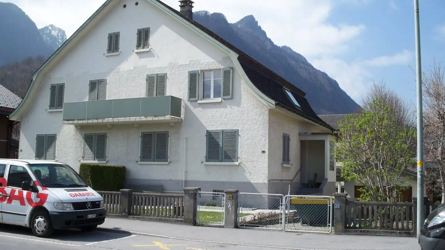 Casa bifamiliare in affitto - Ziegelbrückstrasse 41, 8867 Niederurnen