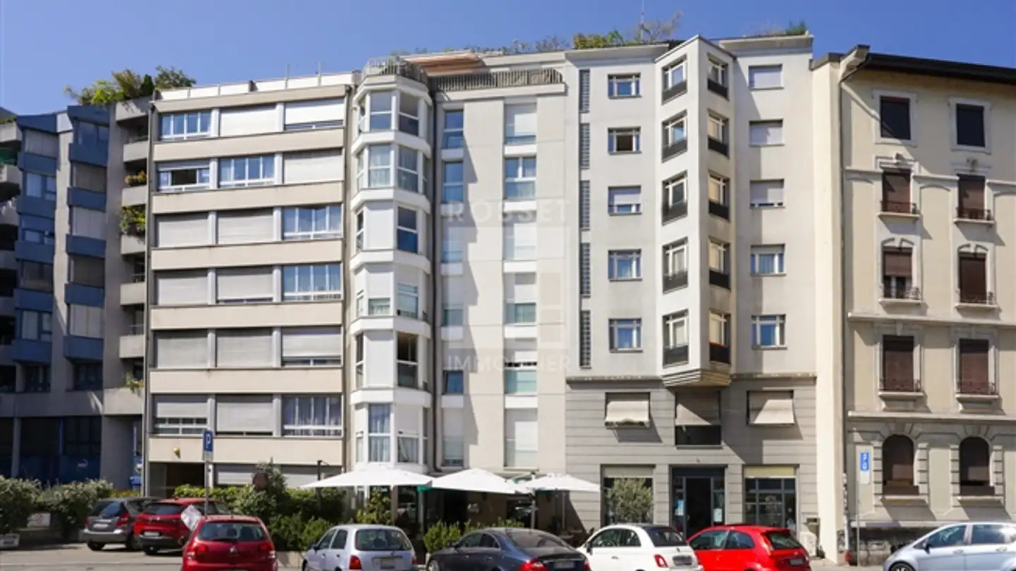 Appartamento in affitto - 1227 Les Acacias