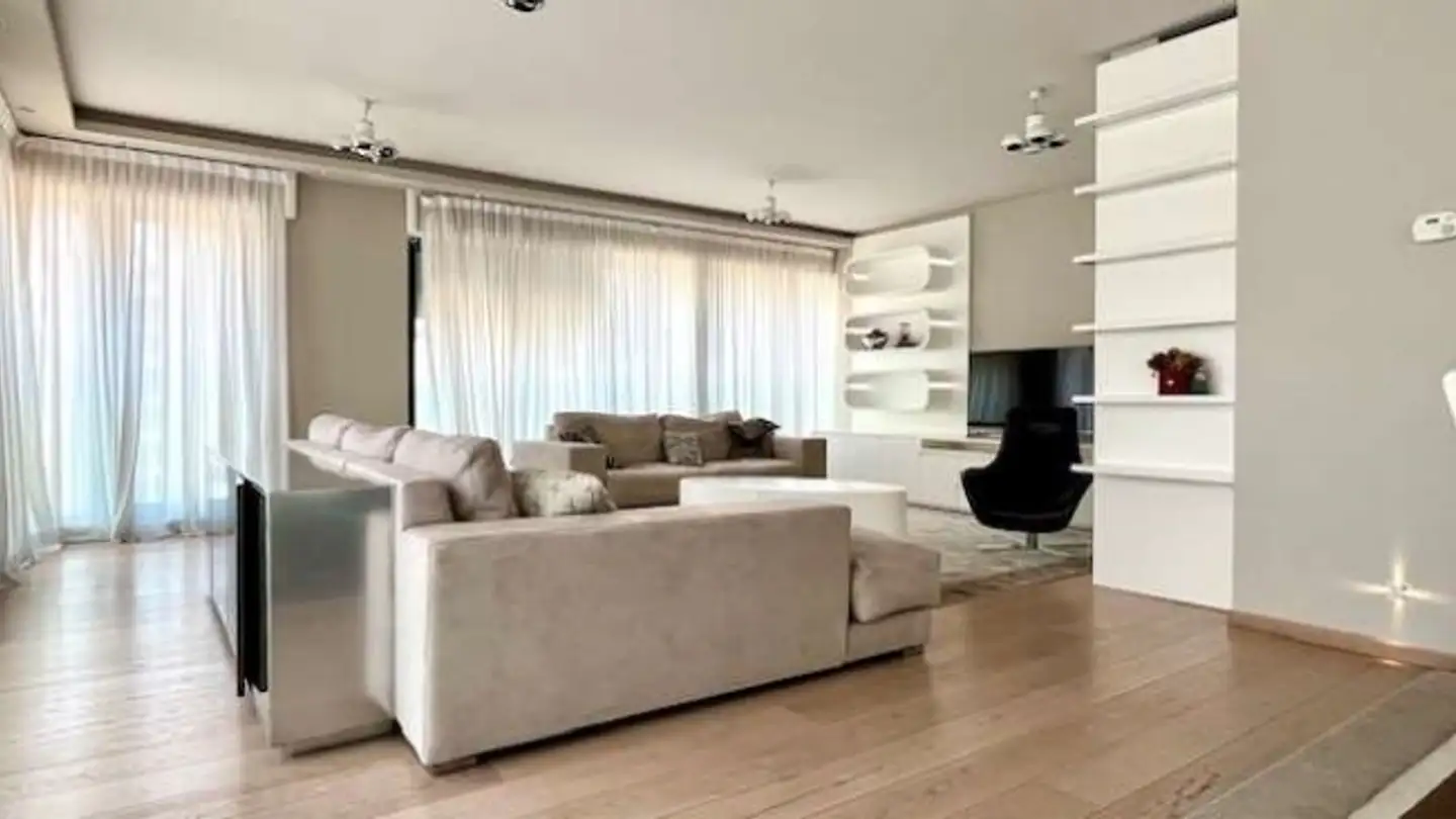 Appartement à louer - 6900 Paradiso
