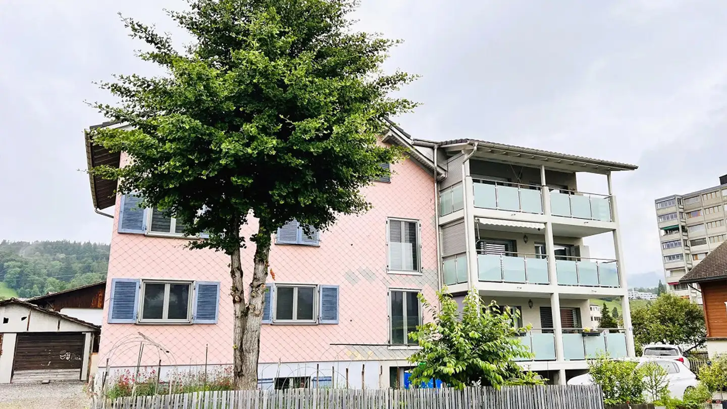 Appartamento in vendita - 8730 Uznach