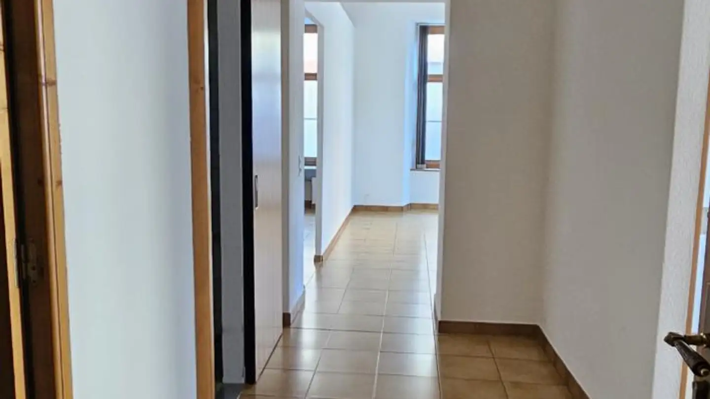 Apartment for rent - Rue Du Grenier 33, 2300 La Chaux-de-Fonds - Photo 4