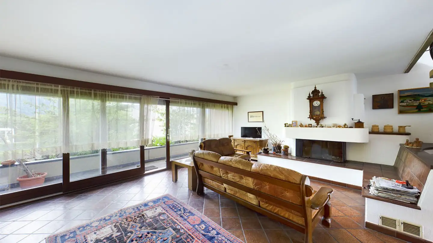 Row house for sale - 6818 Melano