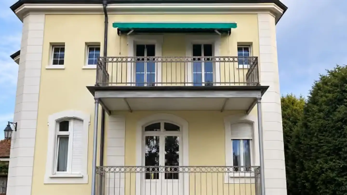 Immeuble résidentiel à vendre - Burgstrasse 1, 4125 Riehen