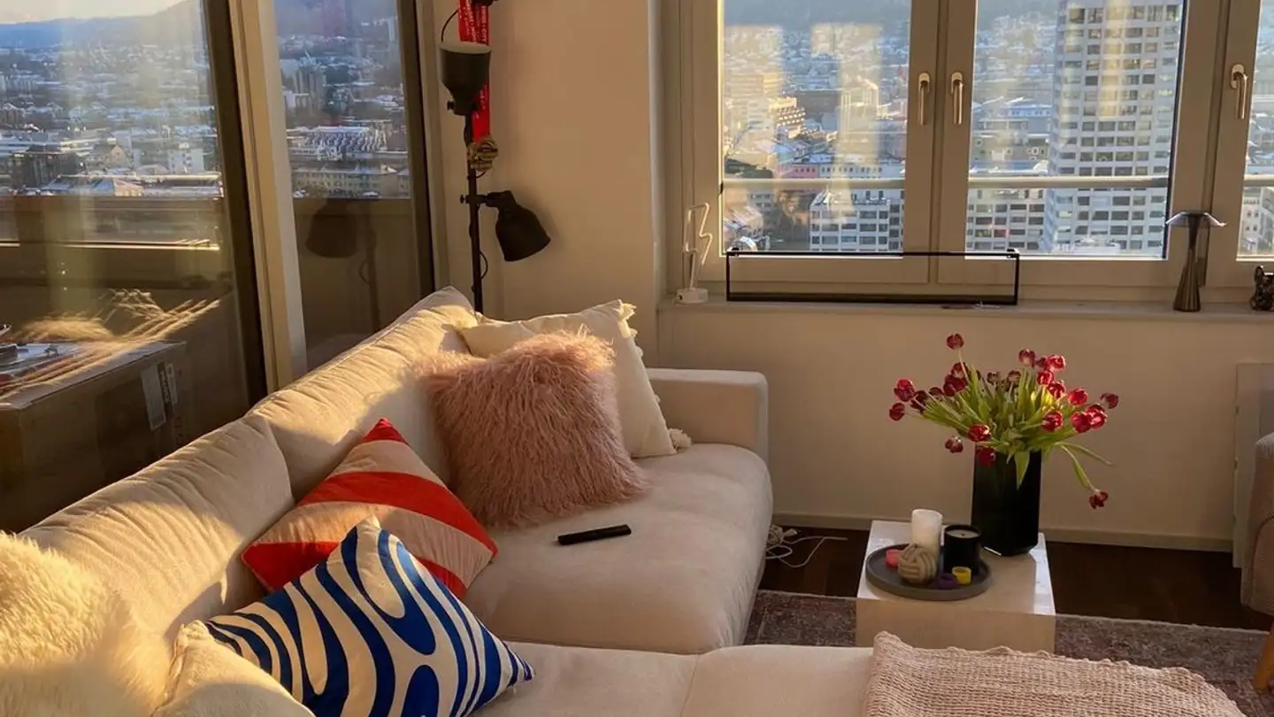 Appartamento in affitto - Hohlstrasse 440, 8048 Zürich