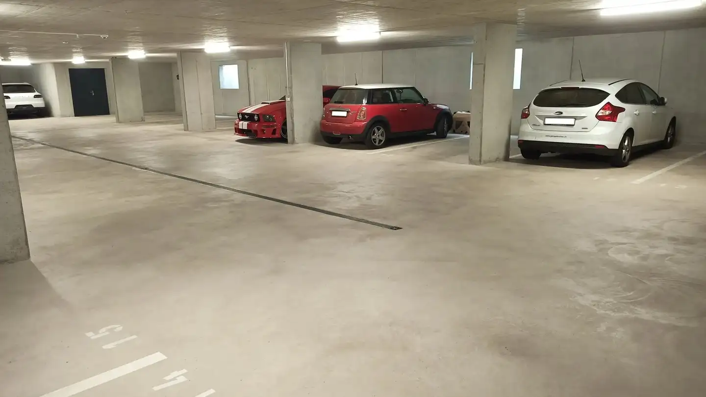 Garage individuel à louer - Hofacker 5, 8733 Eschenbach SG