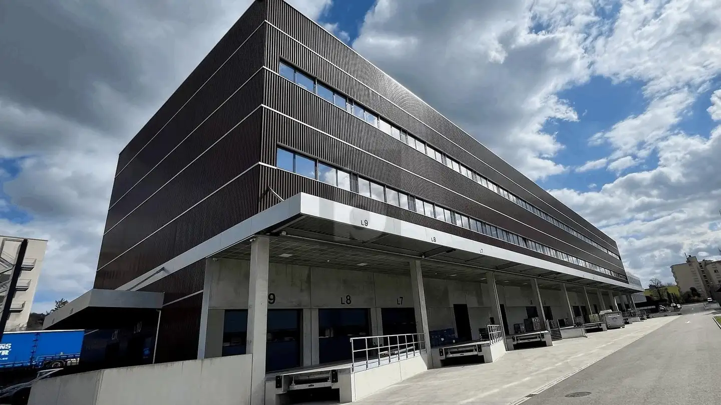 Storage space for rent - 8424 Embrach