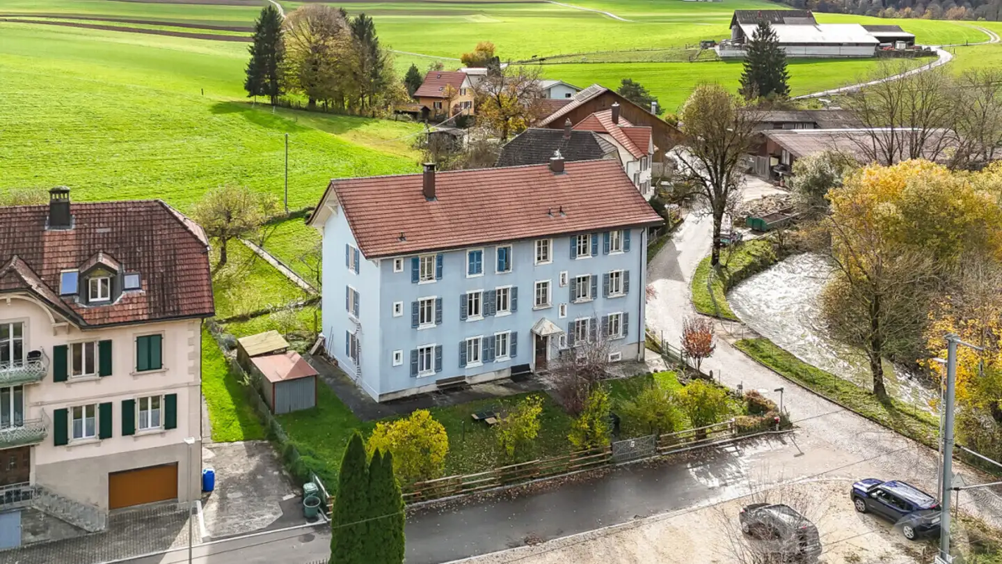 Residential building for sale - 2612 Cormoret