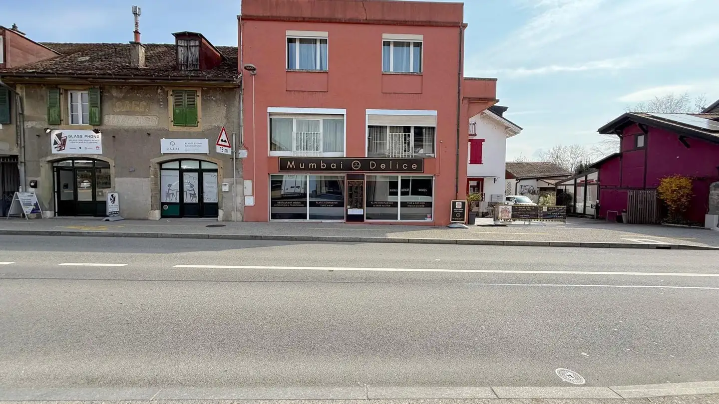 Mischgenutztes Gebäude kaufen - 1290 Versoix