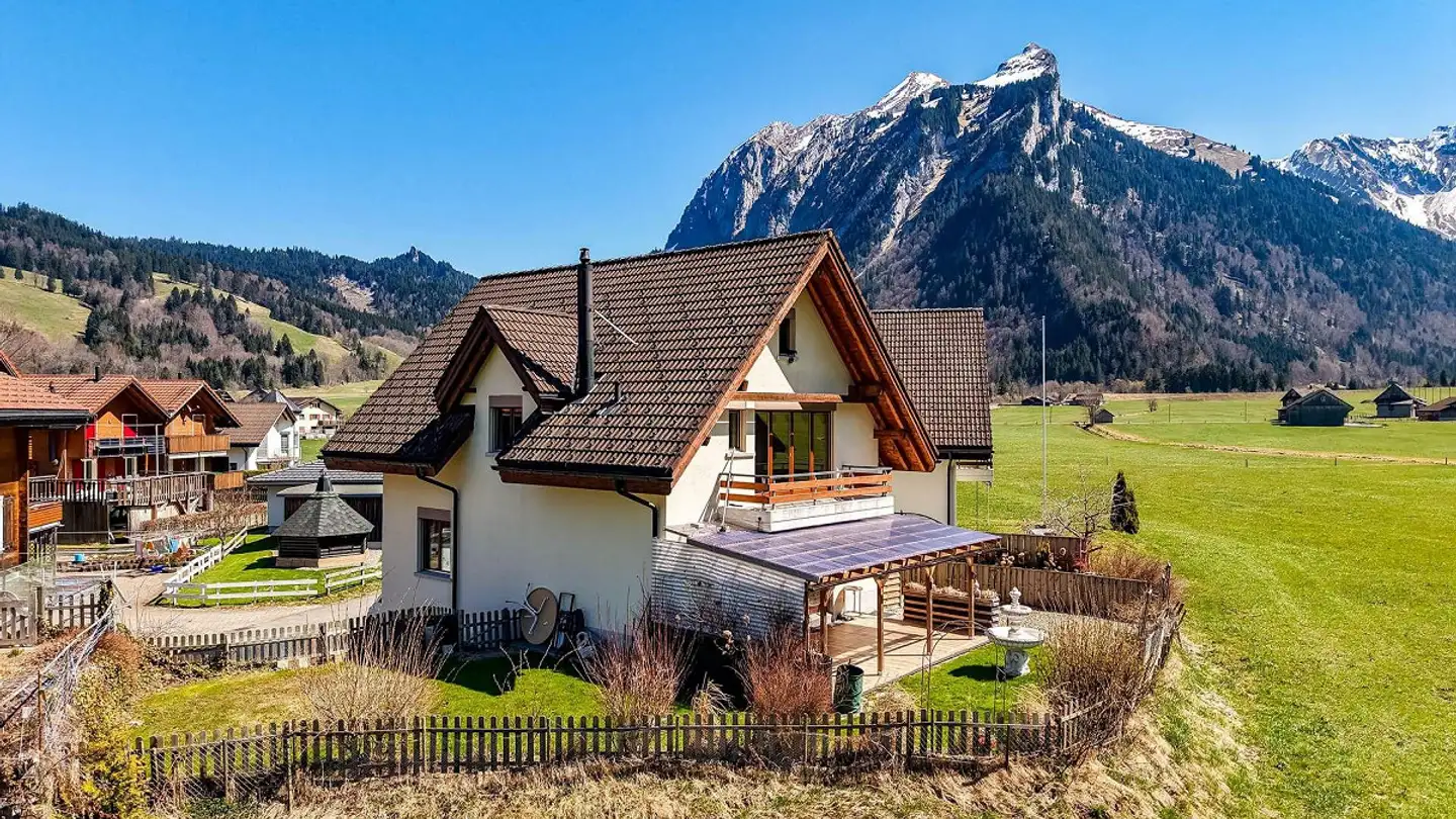 Maison jumelle à vendre - Quellenweg 37, 8845 Studen SZ