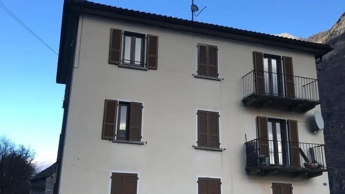 Appartamento in affitto - Via Cantonale 233, 6527 Lodrino - Photo 2