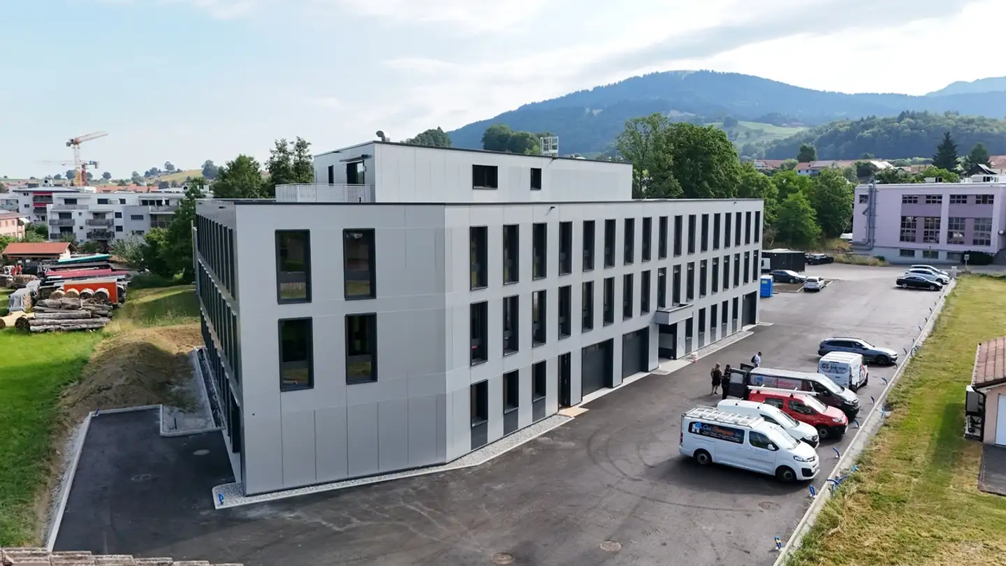 Laboratorio in affitto - Route De Pra De Plan, 1618 Châtel-St-Denis - Photo 2