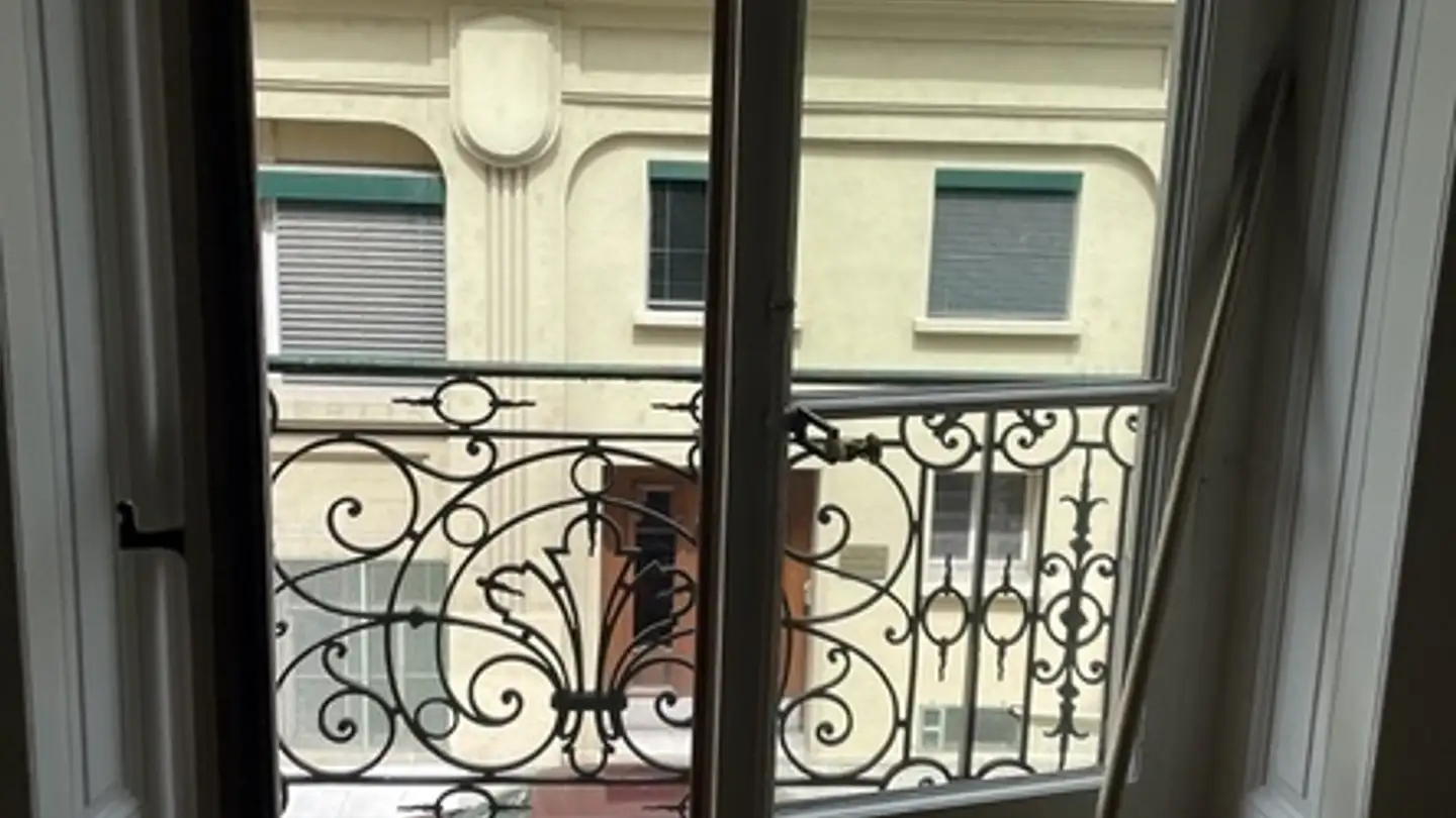 Apartment for rent - 1205 Genève - Photo 4