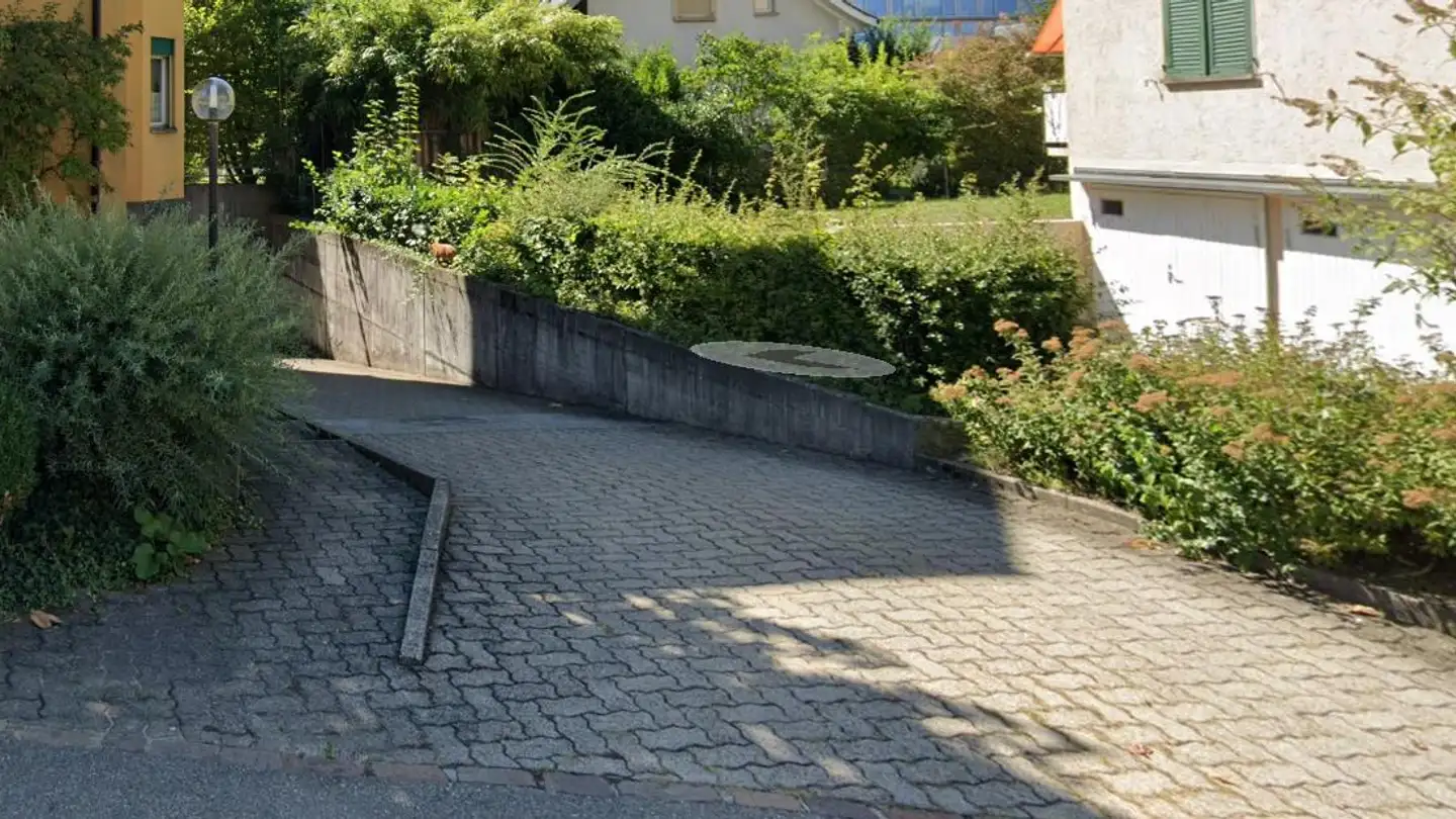 Place de parking souterraine à louer - Austrasse 27, 8134 Adliswil