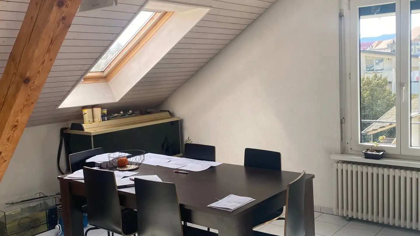 Attique à louer - Villenstrasse 13, 5012 Schönenwerd - Photo 2