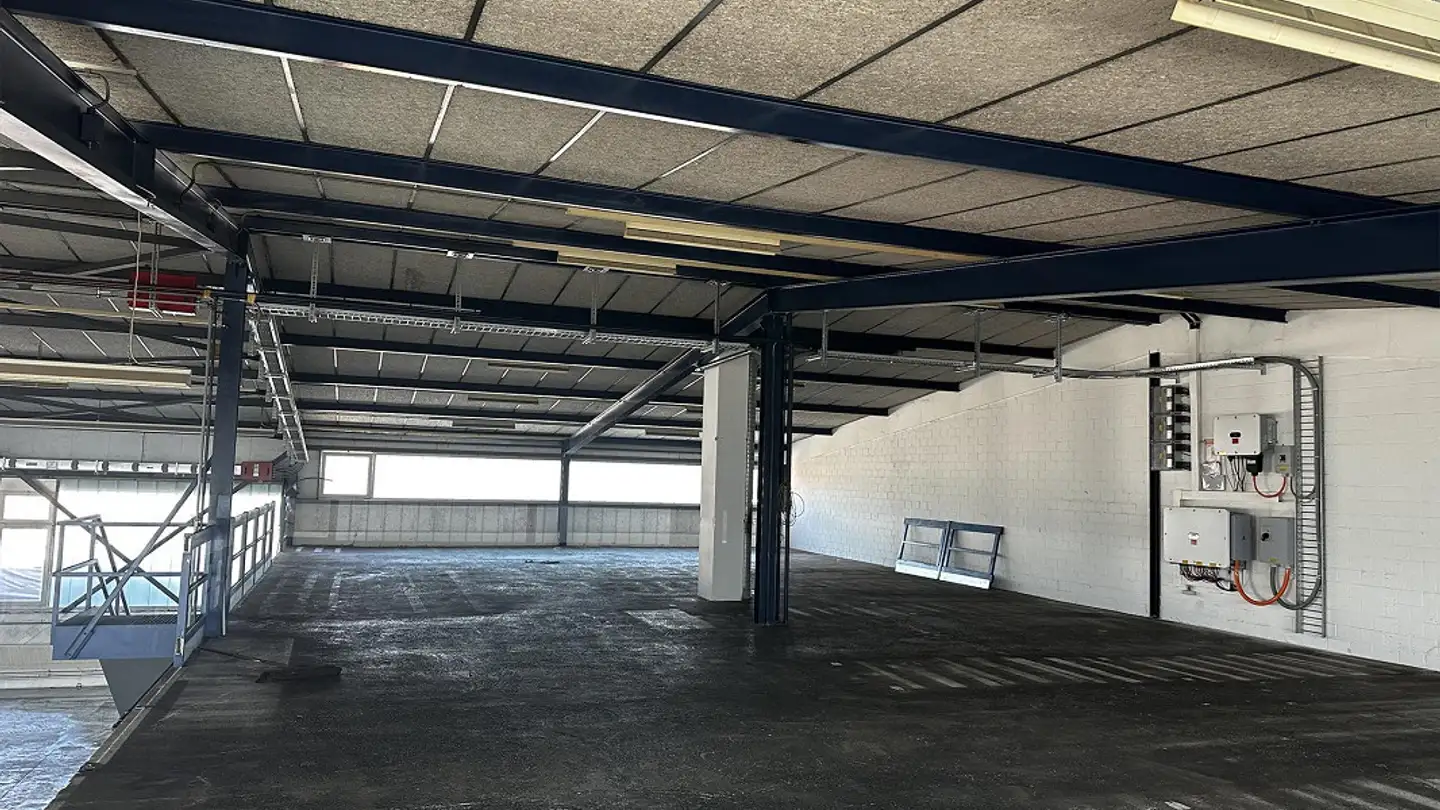 Commercial for rent - Bruggmatte 11, 6262 Langnau b. Reiden - Photo 4