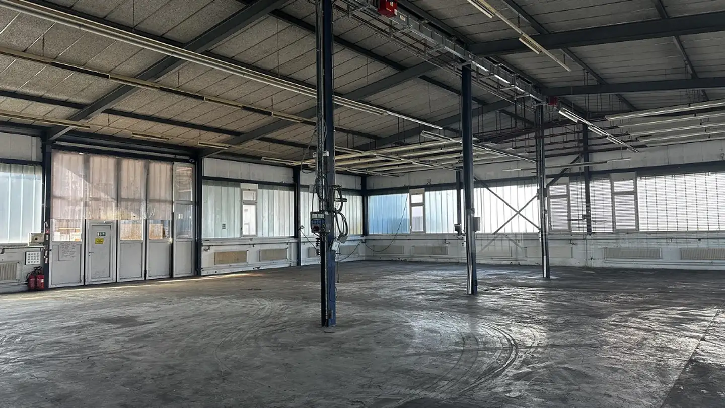 Commercial for rent - Bruggmatte 11, 6262 Langnau b. Reiden - Photo 2