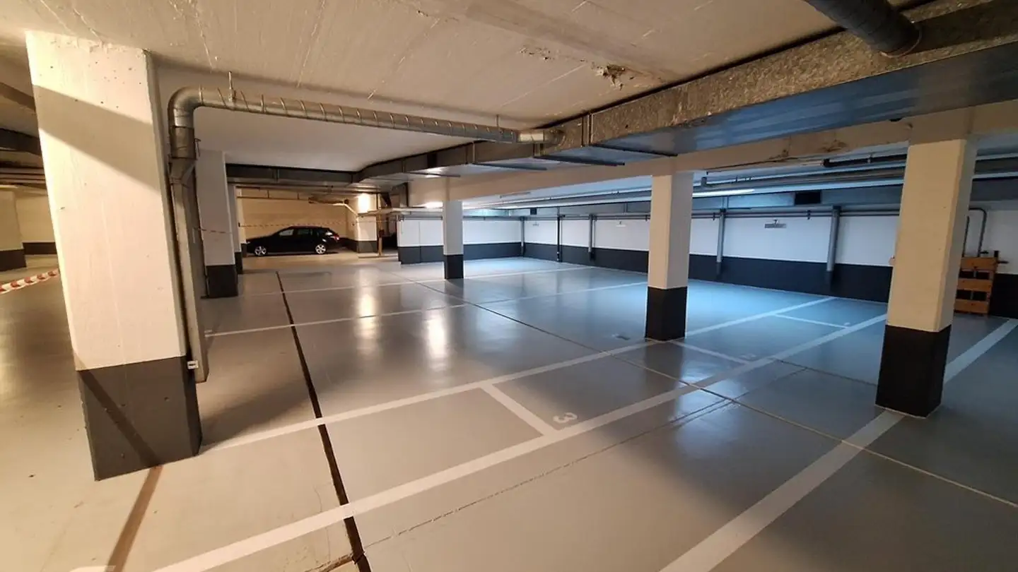 Indoor motorbike parking space for rent - Avenue Mon-Repos 22, 1005 Lausanne