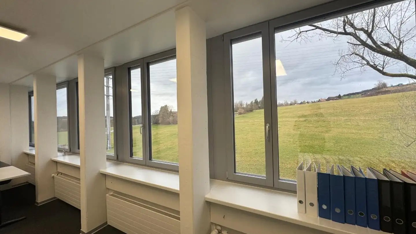Bürofläche mieten - Sihlbruggstrasse 105, 6340 Baar - Foto 2