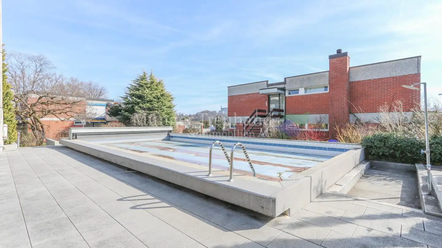 Apartment for sale - Kreuzackerweg 27, 4103 Bottmingen