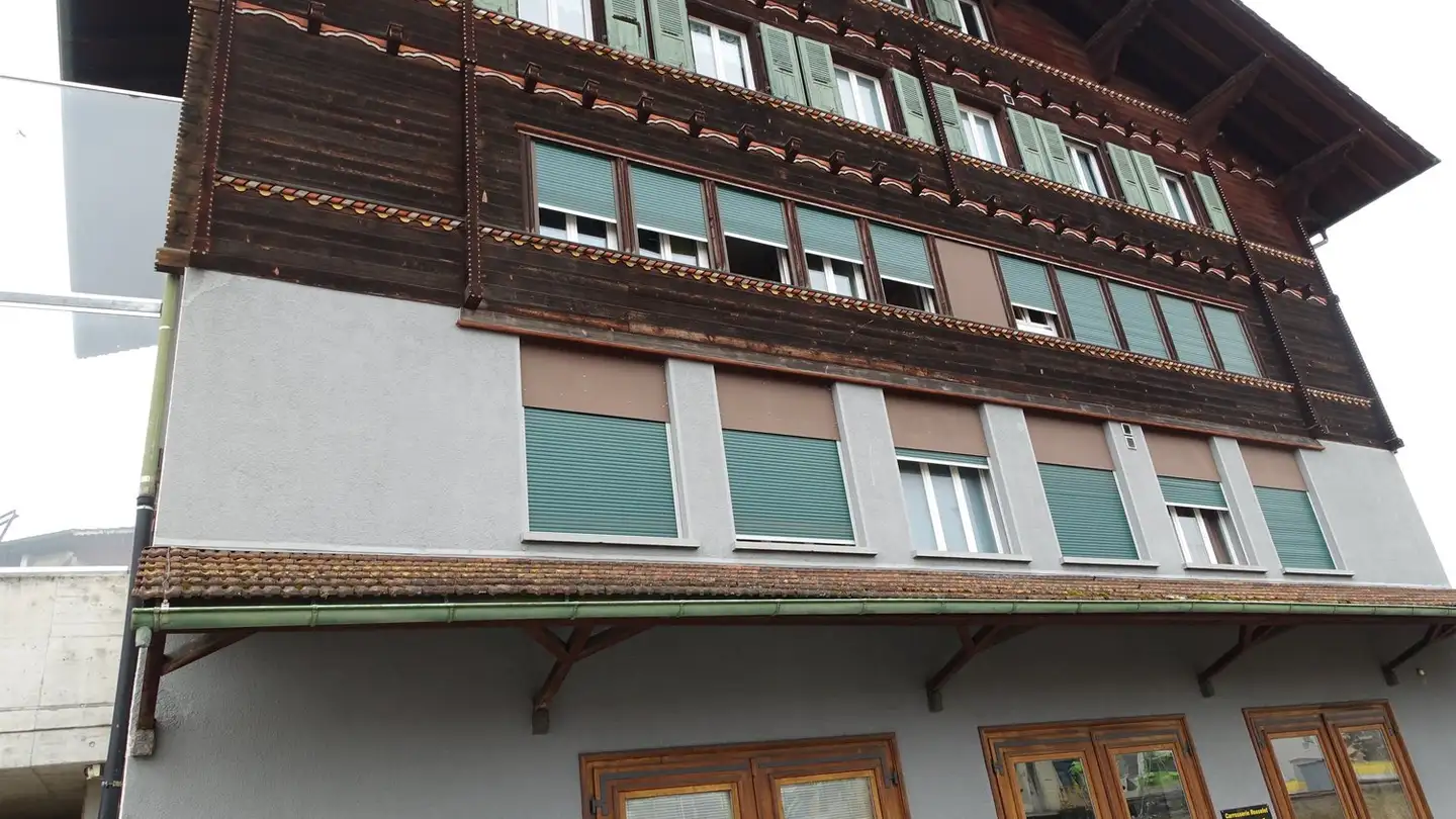Edificio residenziale in vendita - Obere Bahnhofstrasse 2, 3700 Spiez - Photo 4