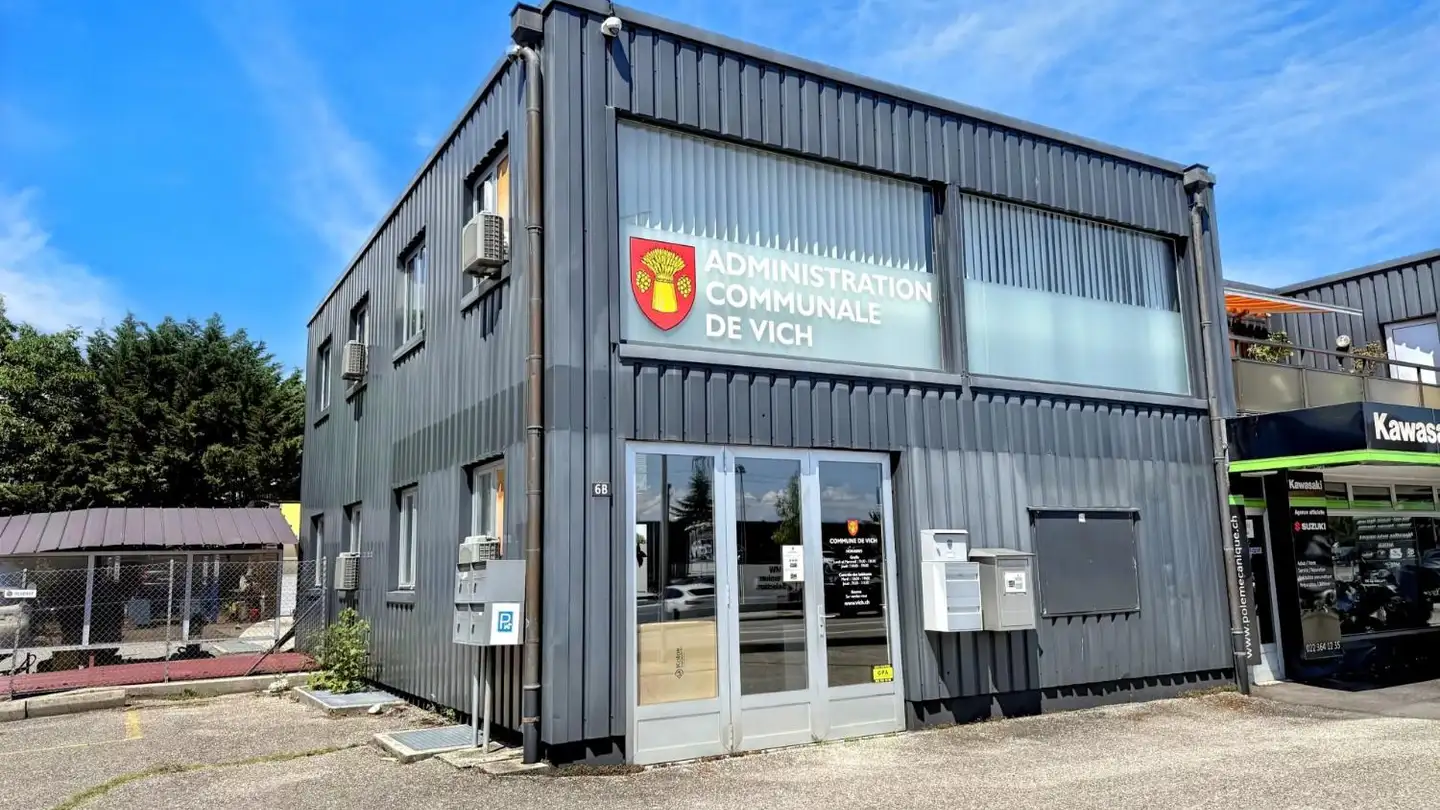 Commercial for rent - Route De L'etraz 6, 1267 Vich