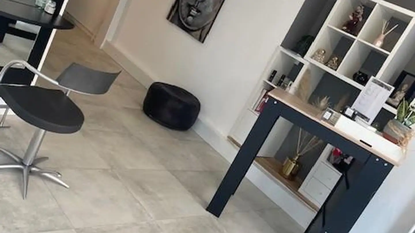 Shopping center for rent - Rue Grenade 10, 1510 Moudon - Photo 2