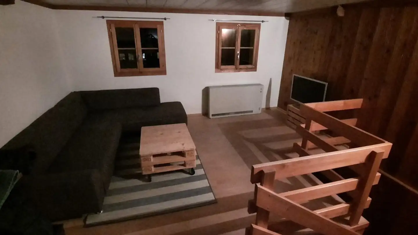 Single house for rent - Dorfstrasse 6, 6331 Hünenberg