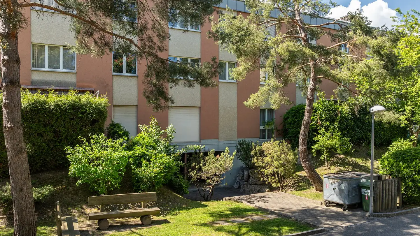 Parkplatz im Freien mieten - Föhrenweg 3, 2560 Nidau