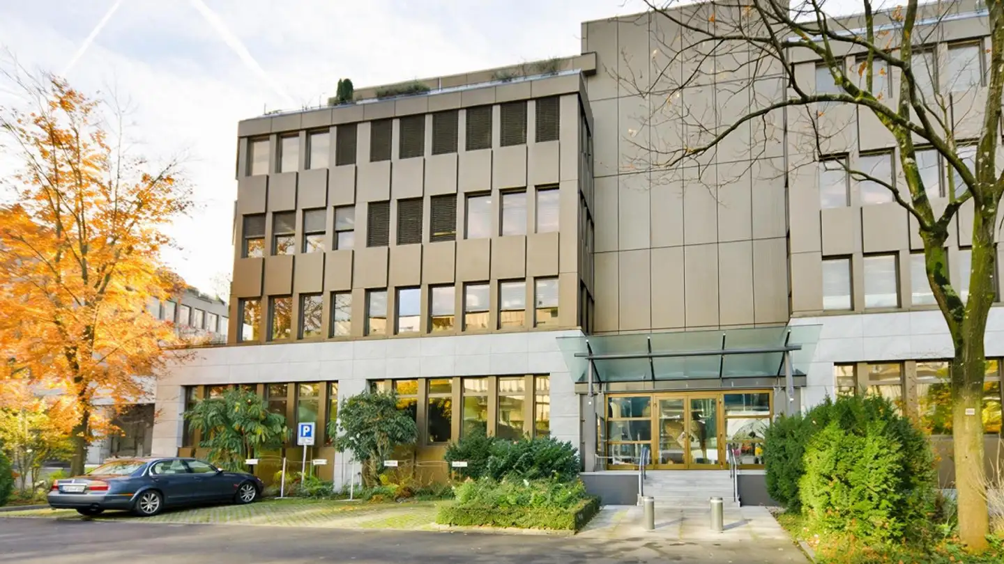 Office space for rent - Neuhofstrasse 8, 6340 Baar