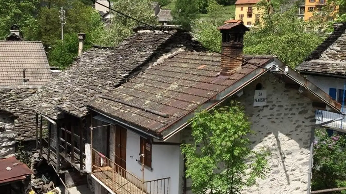 Single house for sale - Piazzetta Tòrbola, 6636 Frasco