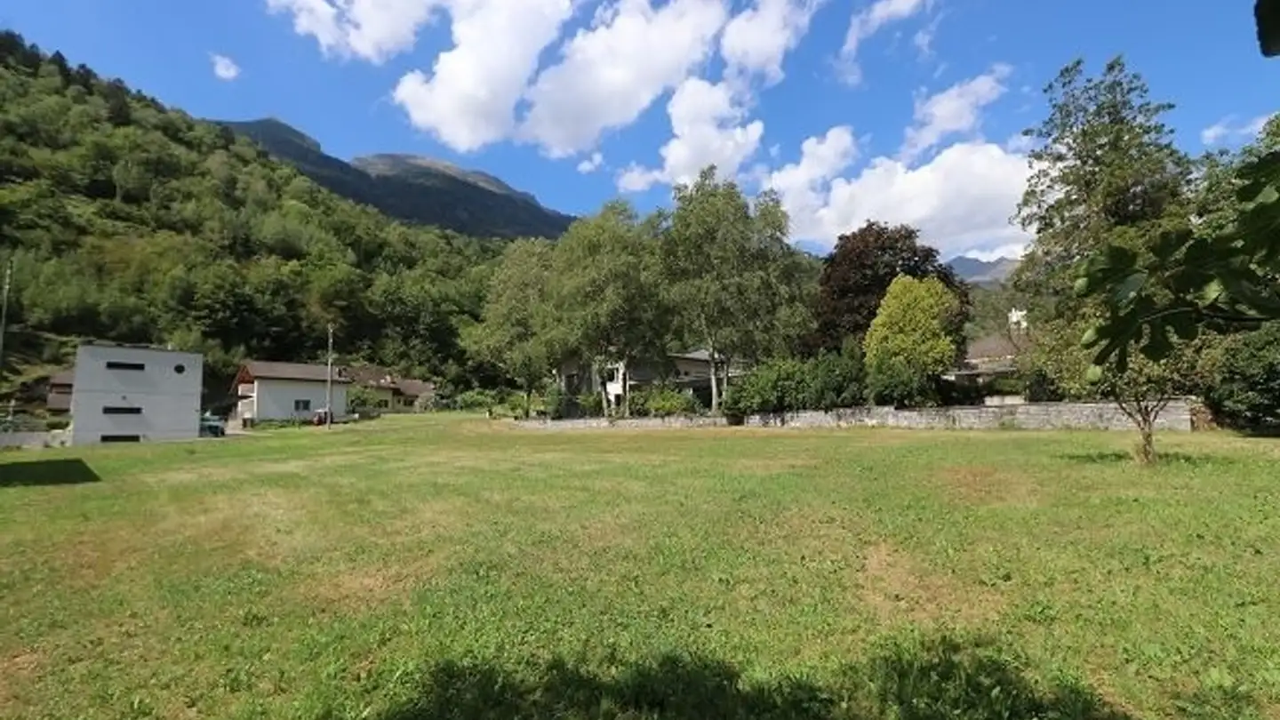 Terrain constructible à vendre - 6715 Dongio