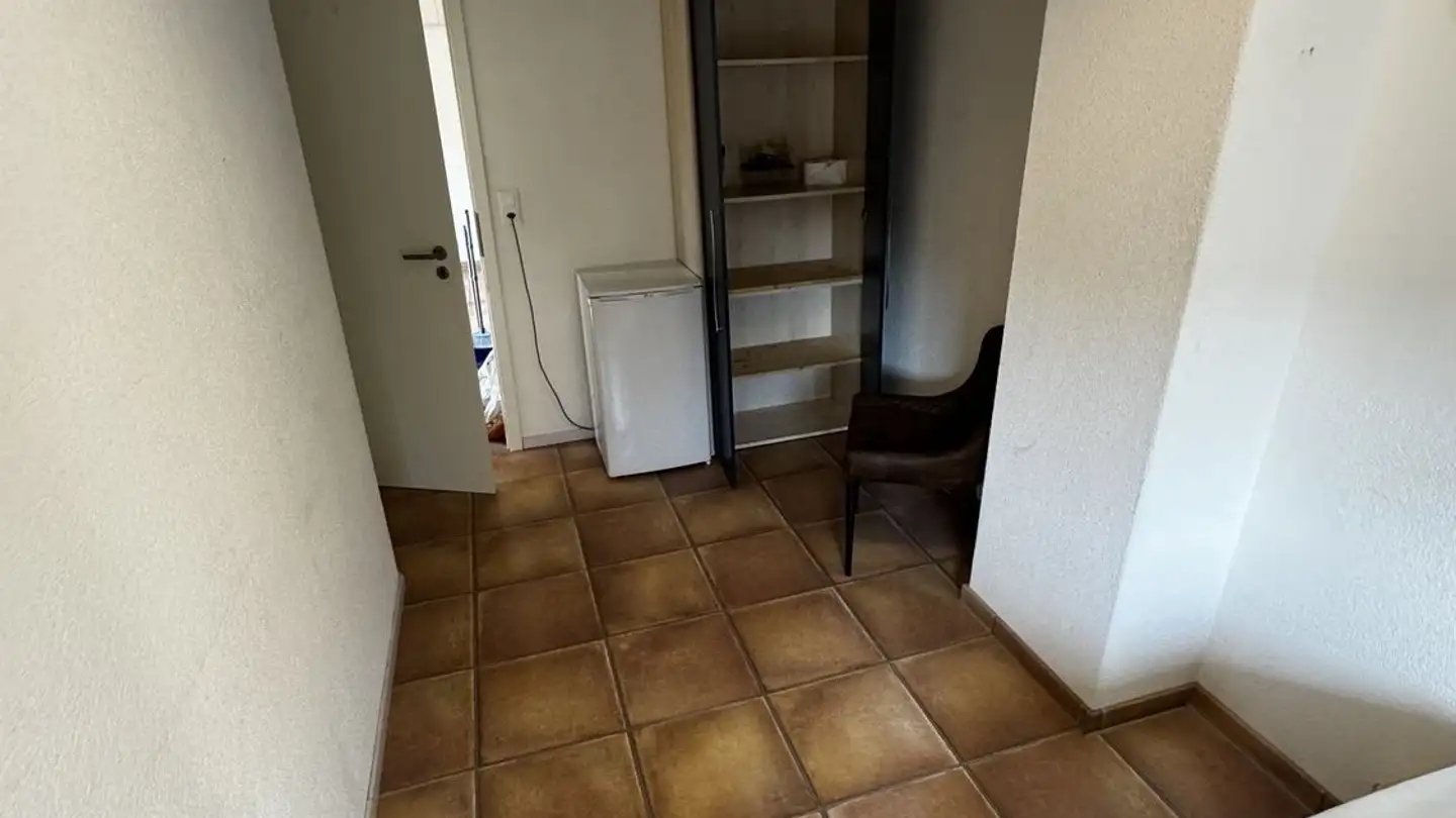 Stanza singola in affitto - Sonnenbergstrasse 4, 8422 Pfungen - Foto 3