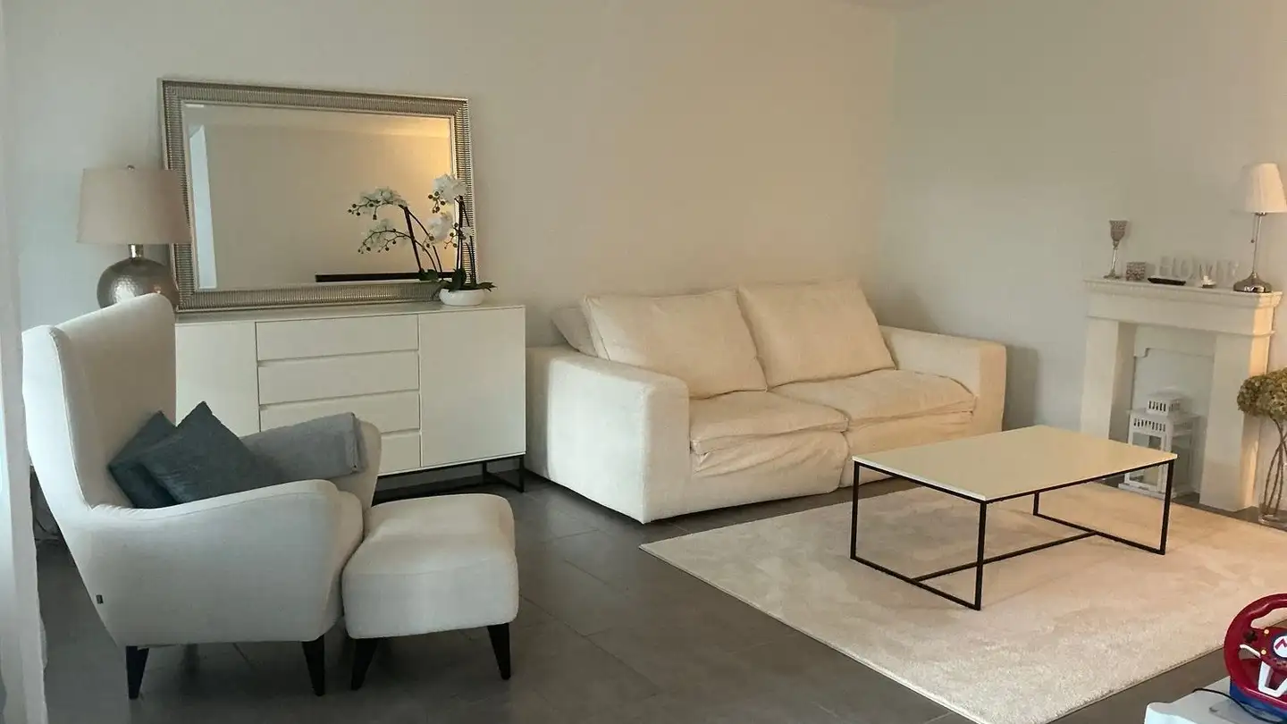Apartment for rent - Hungerbüelstrasse 4, 8185 Winkel