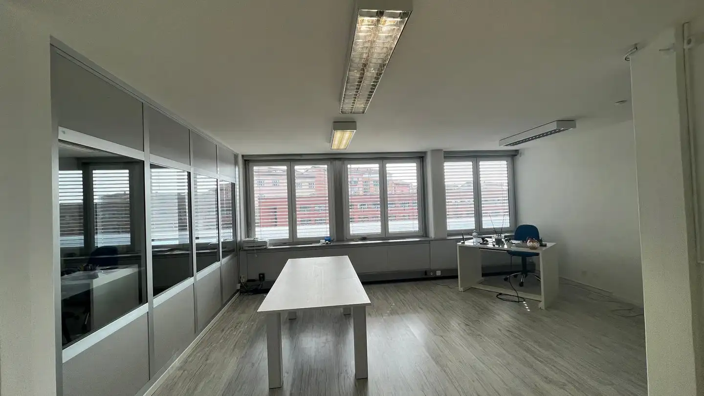 Office space for rent - 6850 Mendrisio - Photo 2