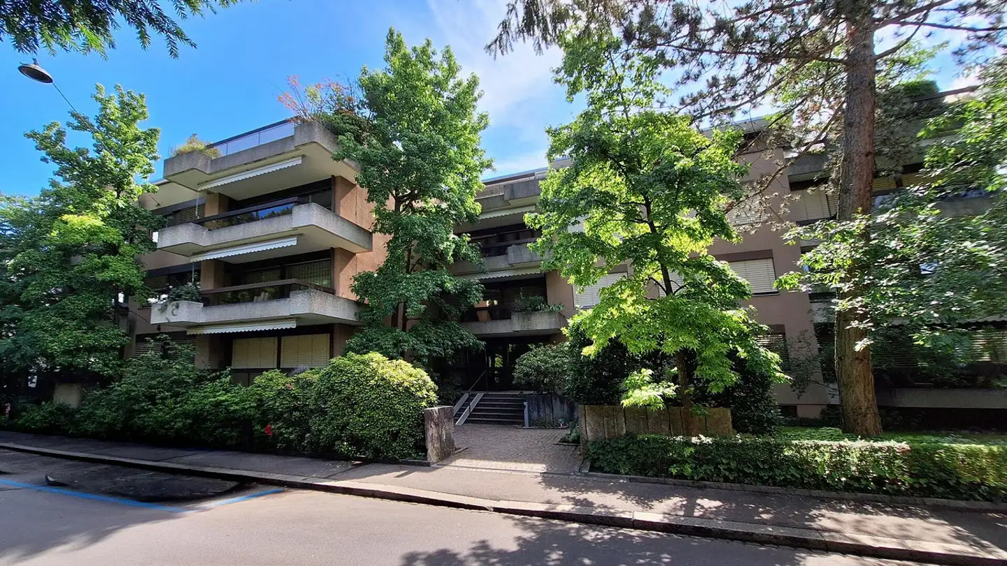 Edificio residenziale in vendita - Hirzbodenweg 15, 4052 Basel