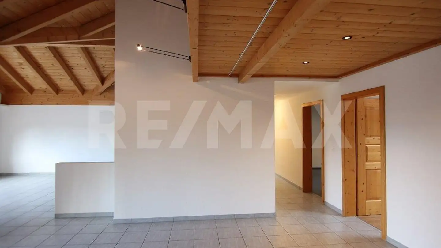 Appartement à louer - 7203 Trimmis