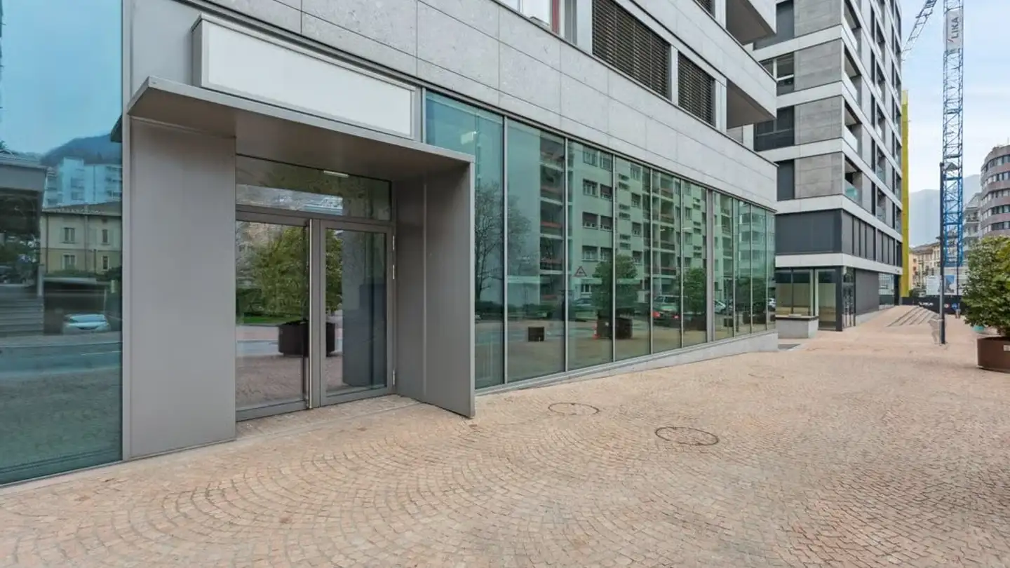 Commercial à louer - Via Geretta 18, 6900 Paradiso