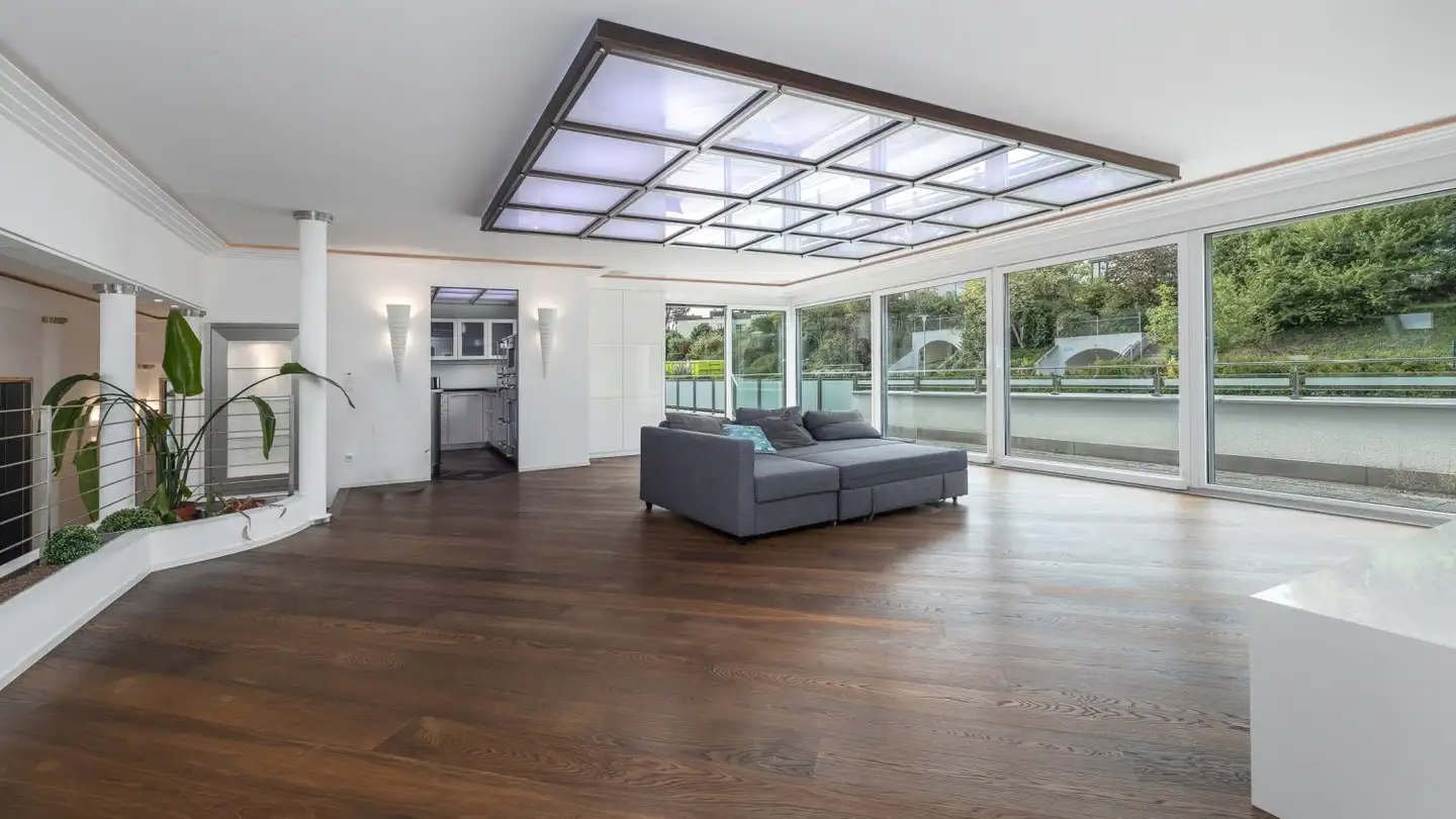 Attique à vendre - Zürichfussweg 2C, 8118 Pfaffhausen - Photo 2