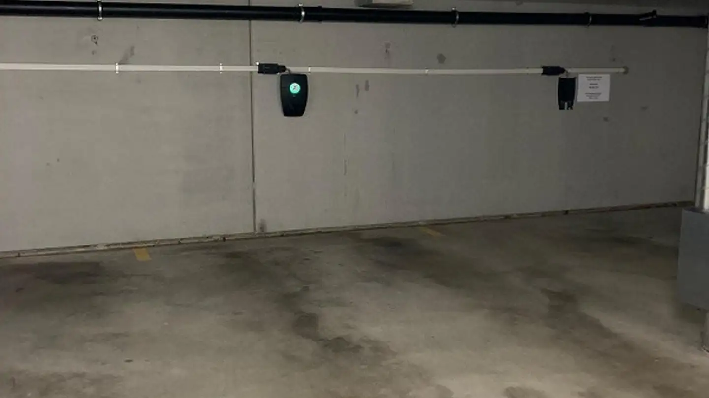 Parcheggio sotterraneo in affitto - Rue Albrecht-Haller / Albrecht-Haller-Strasse 9, 2502 Biel/Bienne - Foto 2