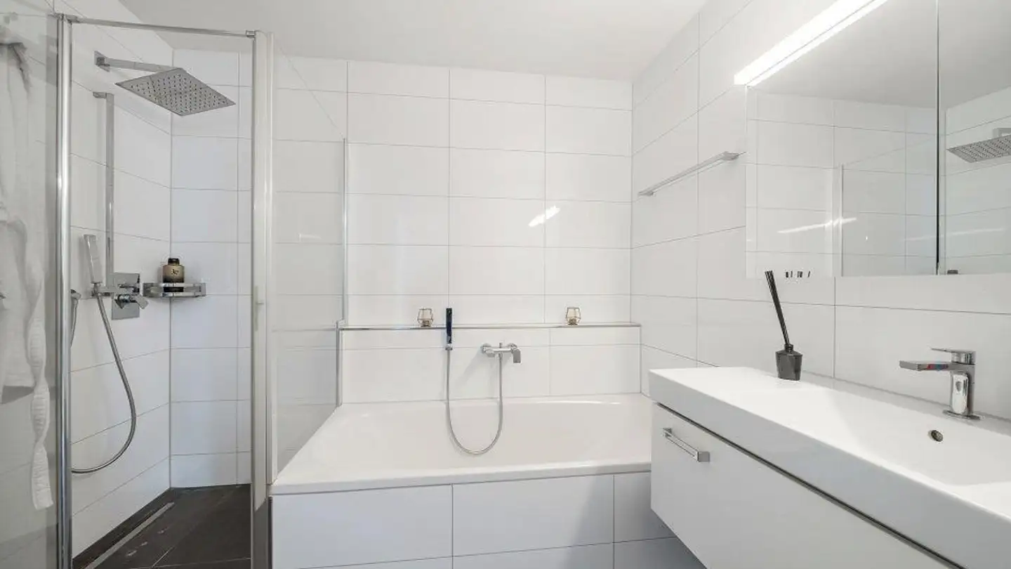 Appartamento in vendita - Zürcherstrasse 13, 8854 Siebnen - Foto 3