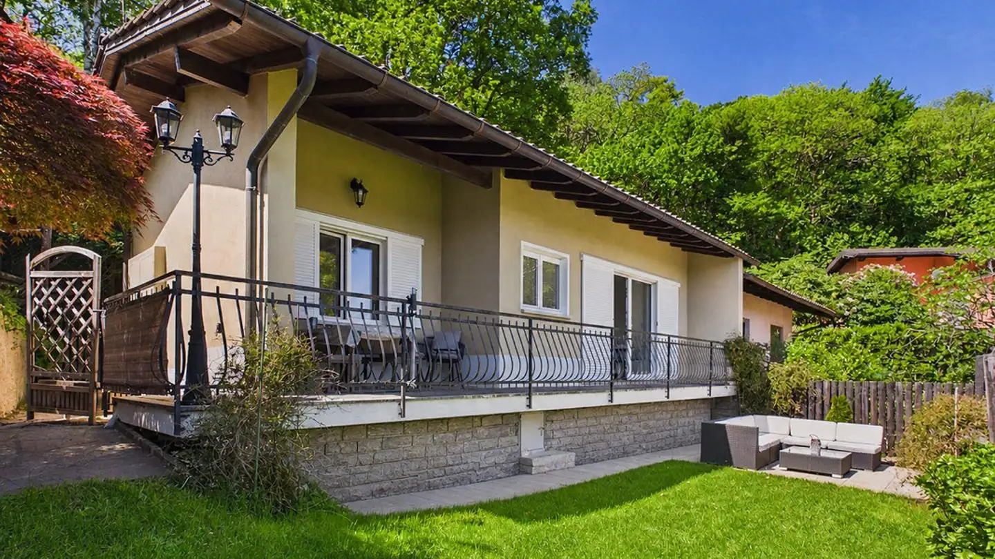 Casa bifamiliare in vendita - 6914 Carona