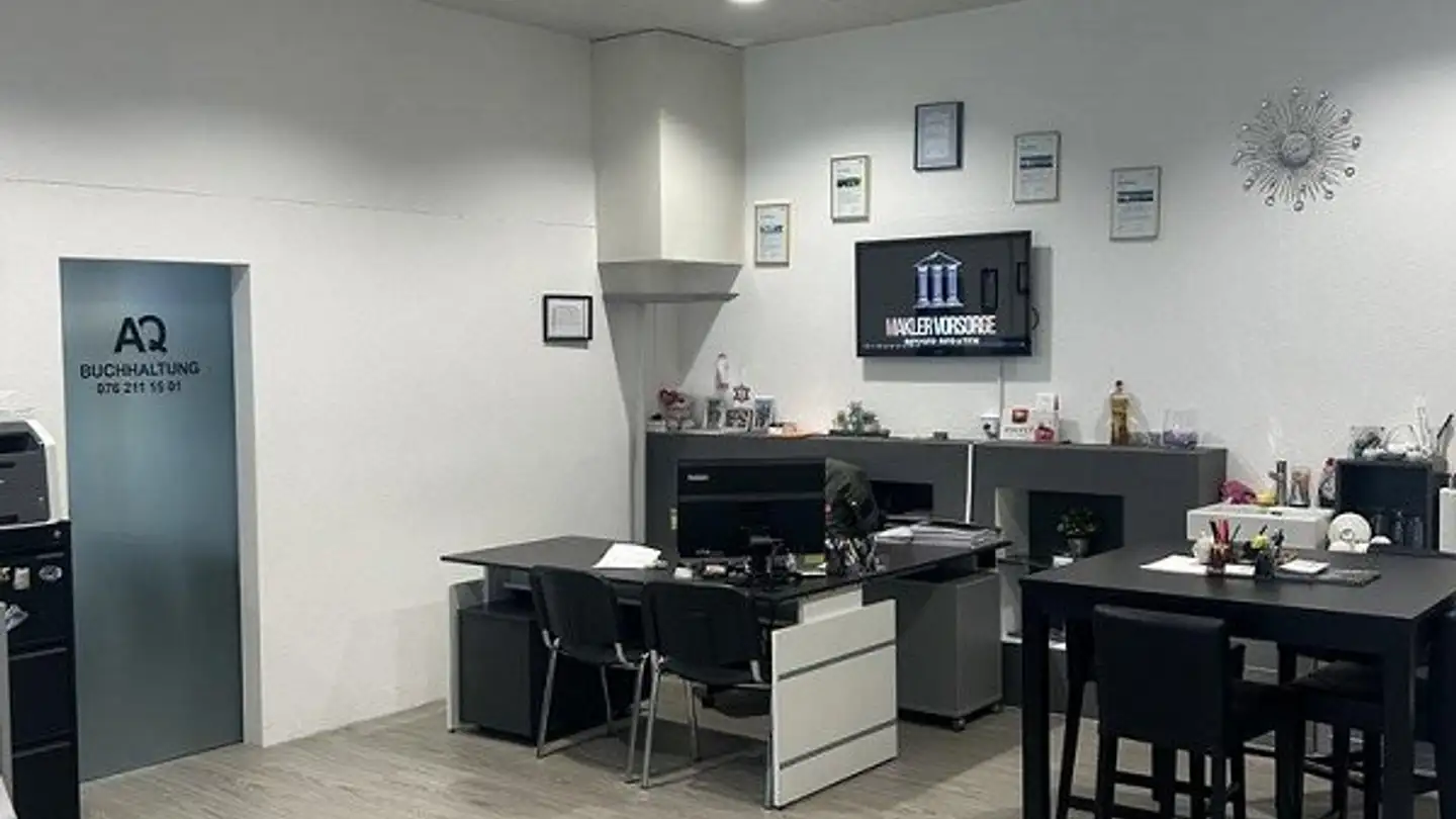 Office space for rent - Friedhofstrasse 2, 5610 Wohlen AG - Photo 3