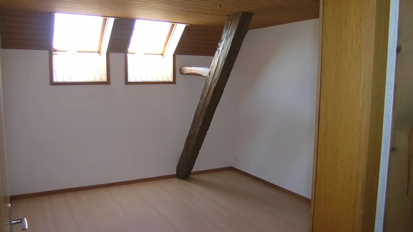 Wohnung mieten - Oberwilstrasse 2, 3253 Schnottwil - Foto 2