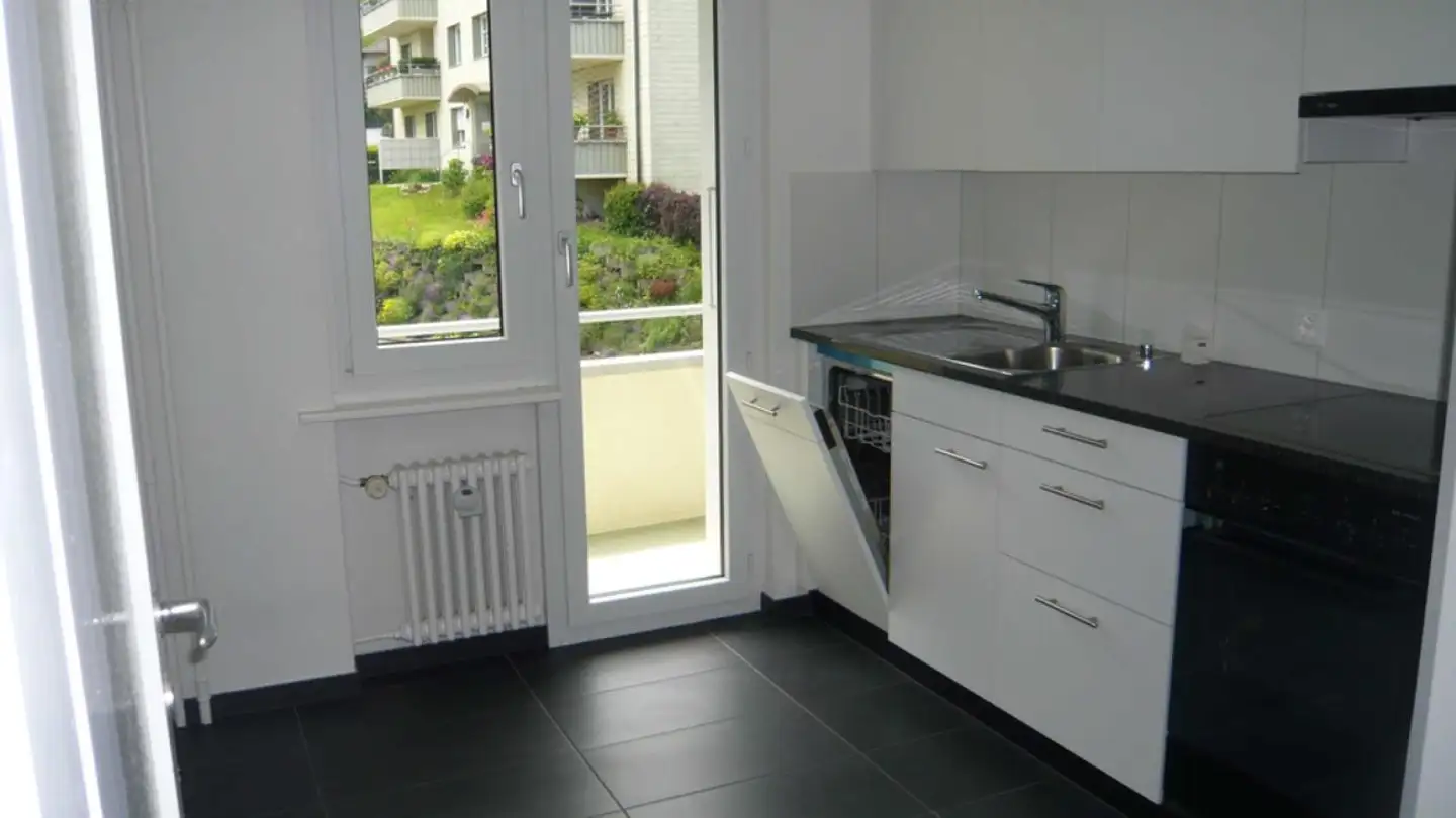 Apartment for rent - Spitzmattstrasse 4, 6010 Kriens - Photo 2