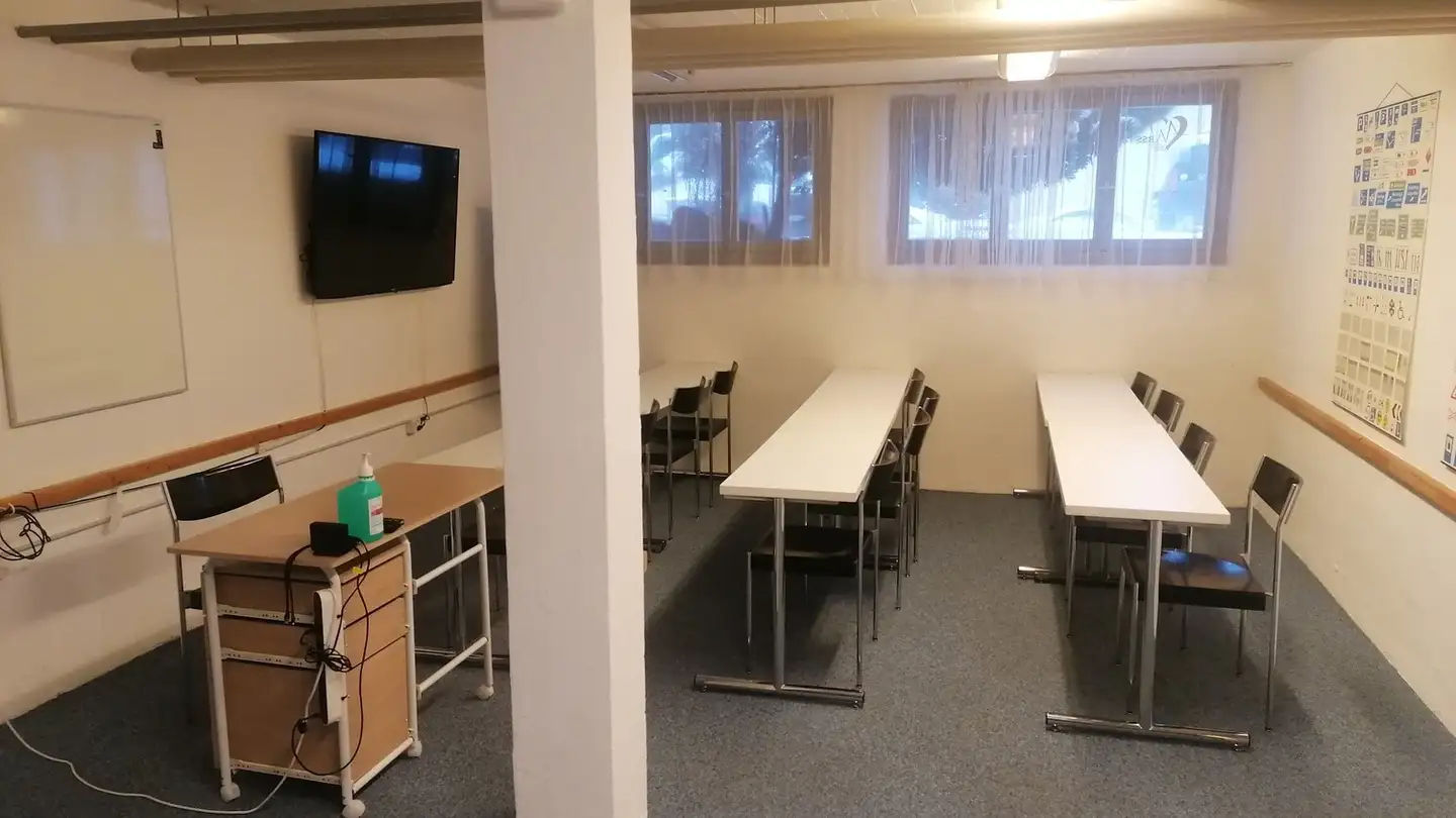 Commercial for rent - 8302 Kloten - Photo 2